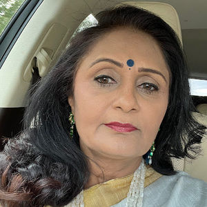 Meet your Posher, Ragini